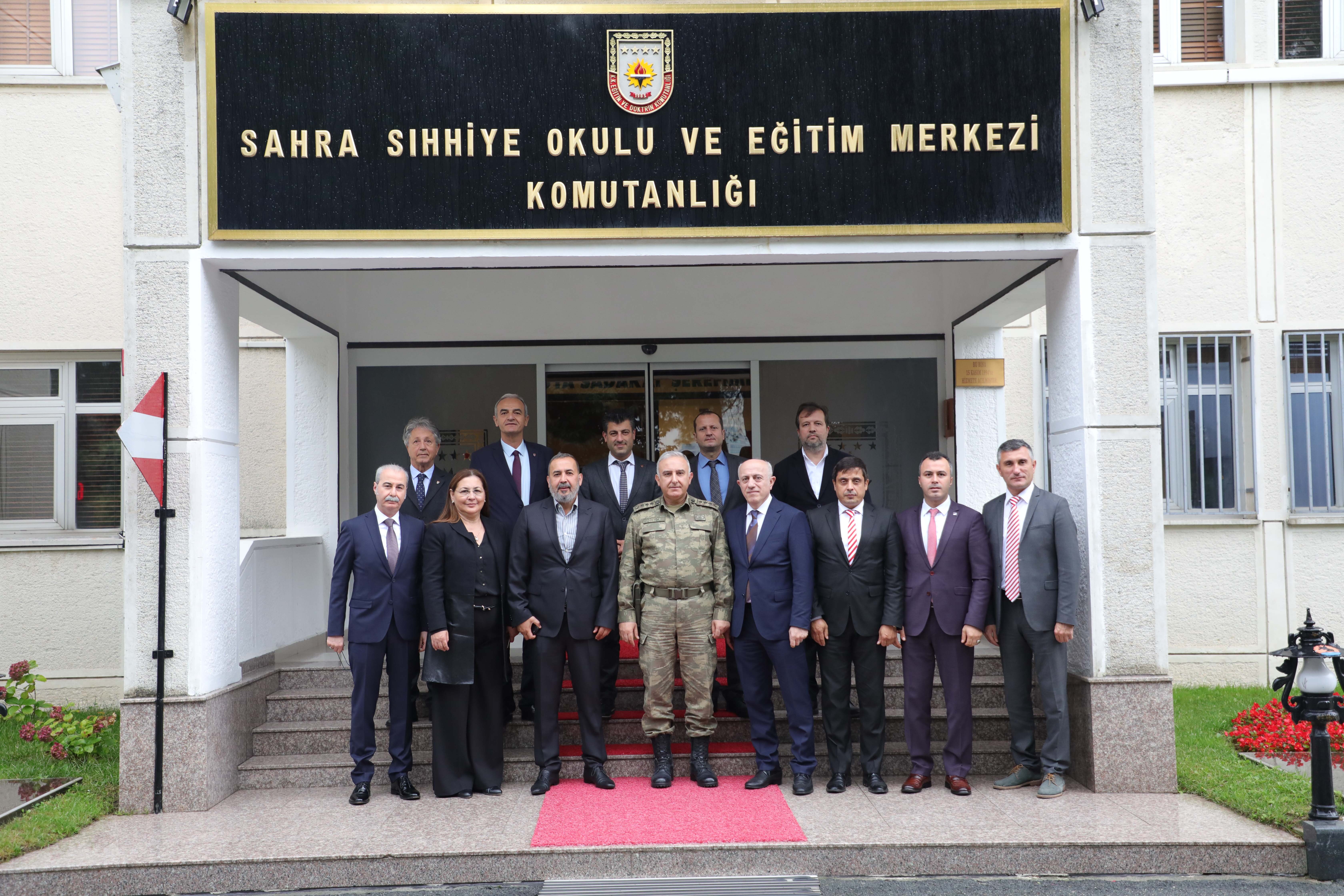 GARNİZON KOMUTANI VE BAŞSAVCIYA ‘HAYIRLI OLSUN’ ZİYARETİ