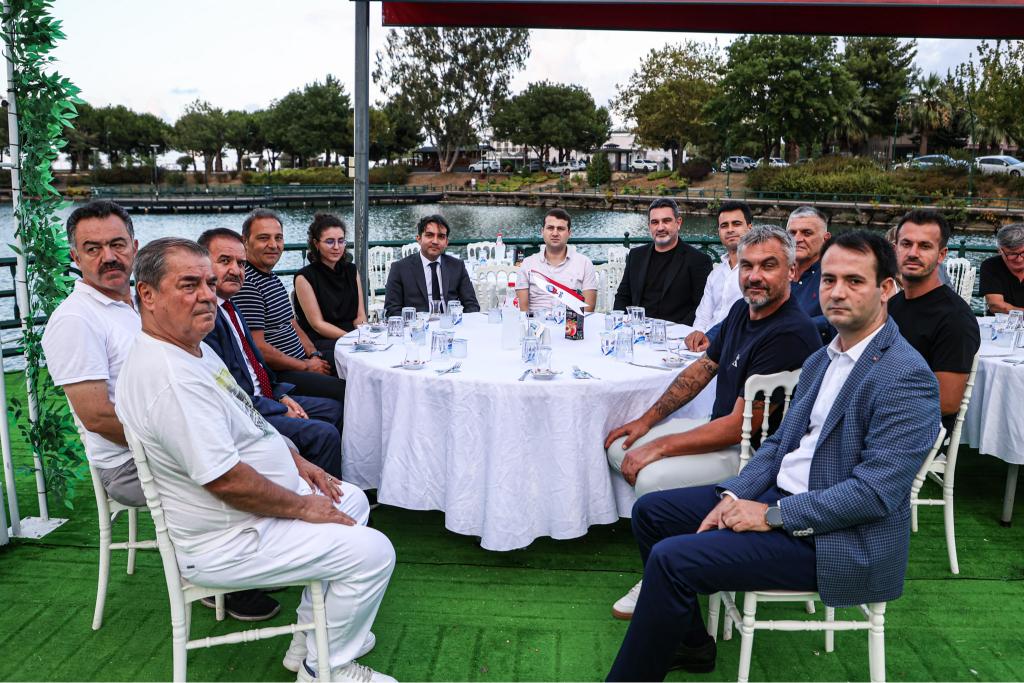 Türkiye Spor Yazarları Samsun Şubesi tarafından ‘’Yeni Sezona Merhaba’’ Etkinliği Düzenlendi.