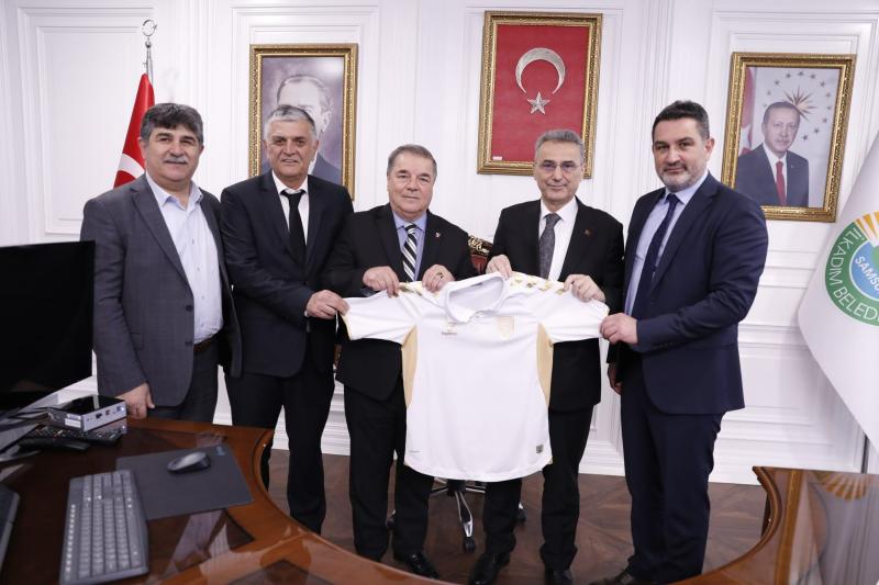 BAŞKAN KURNAZ'A 'HAYIRLI OLSUN' ZİYARETİ