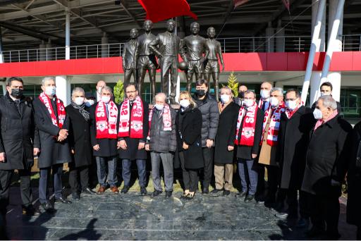 FUTBOL ŞEHİTLERİMİZİN ANITININ AÇILIŞI YAPILDI
