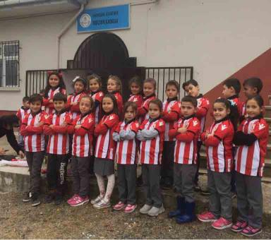 YILDIRIM VAKFI’NDAN ÇOCUKLARA SAMSUNSPOR FORMASI