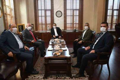 BAŞKANIMIZ YÜKSEL YILDIRIM, MUSTAFA DEMİR’İ ZİYARET ETTİ