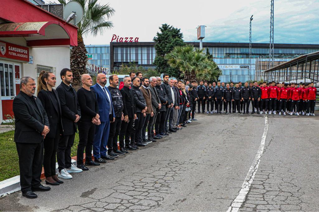 KULÜBÜMÜZ 10 KASIM’DA ATATÜRK’Ü ANDI