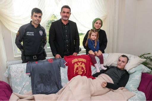 KAZADA YARALANAN POLİSİMİZE ZİYARET