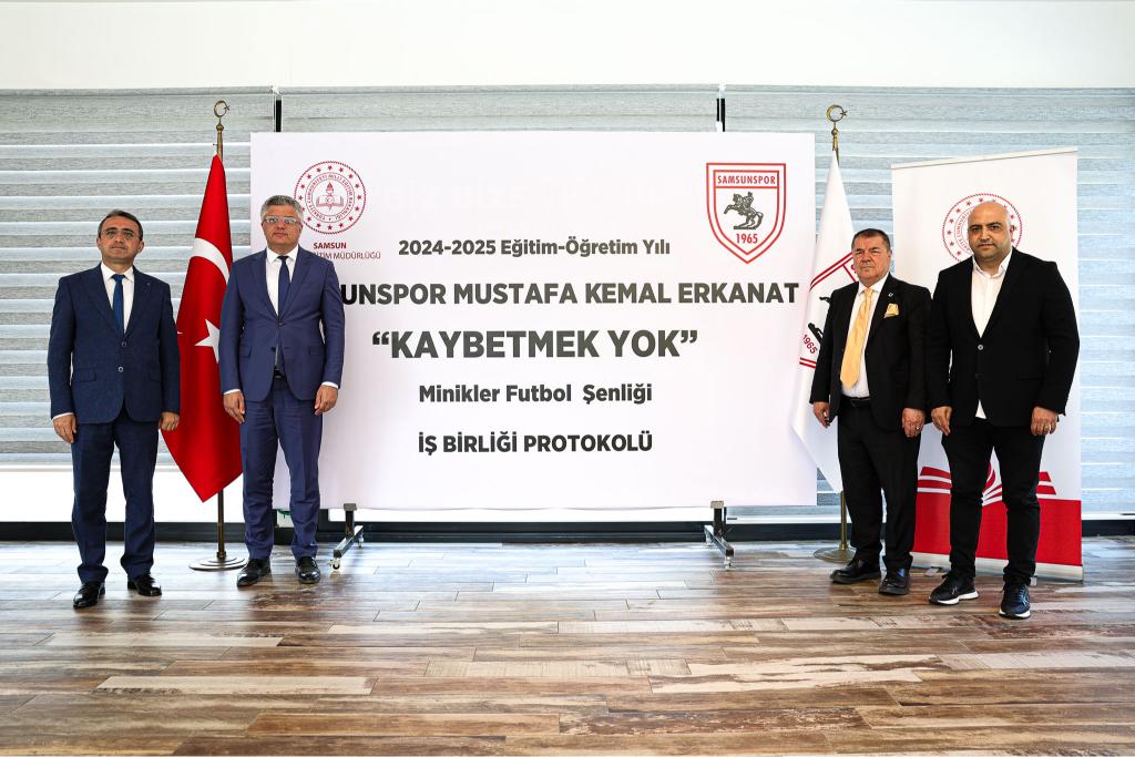 “Mustafa Kemal Erkanat Kaybetmek Yok” Minikler Futbol Şenliği Protokolü İmzalandı