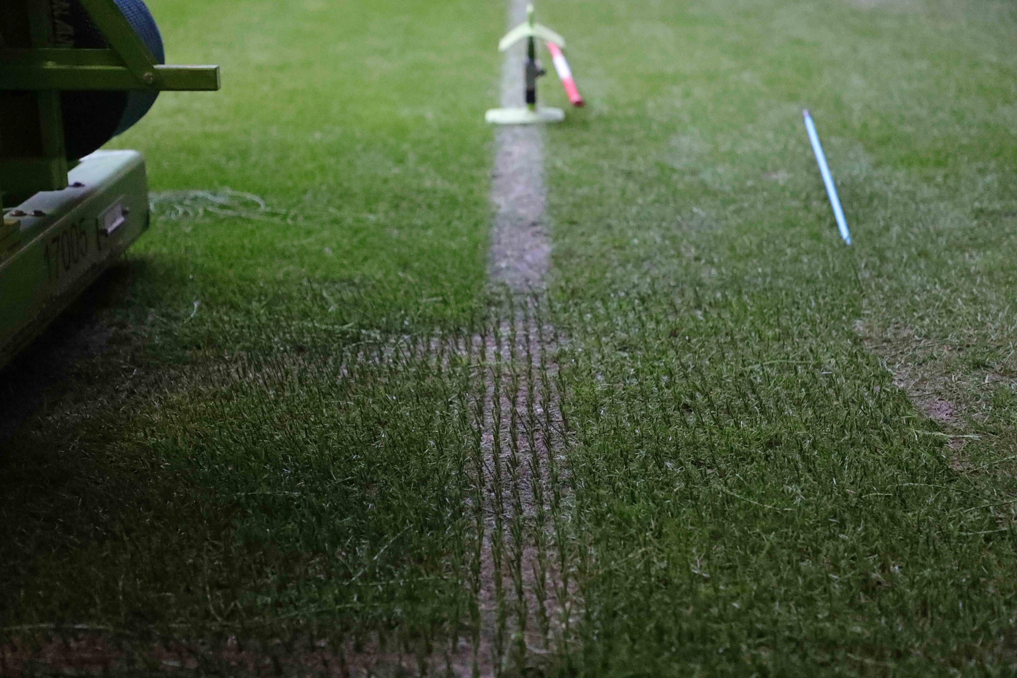 STADIMIZDA HİBRİT ÇİM YAPIMINA BAŞLANDI