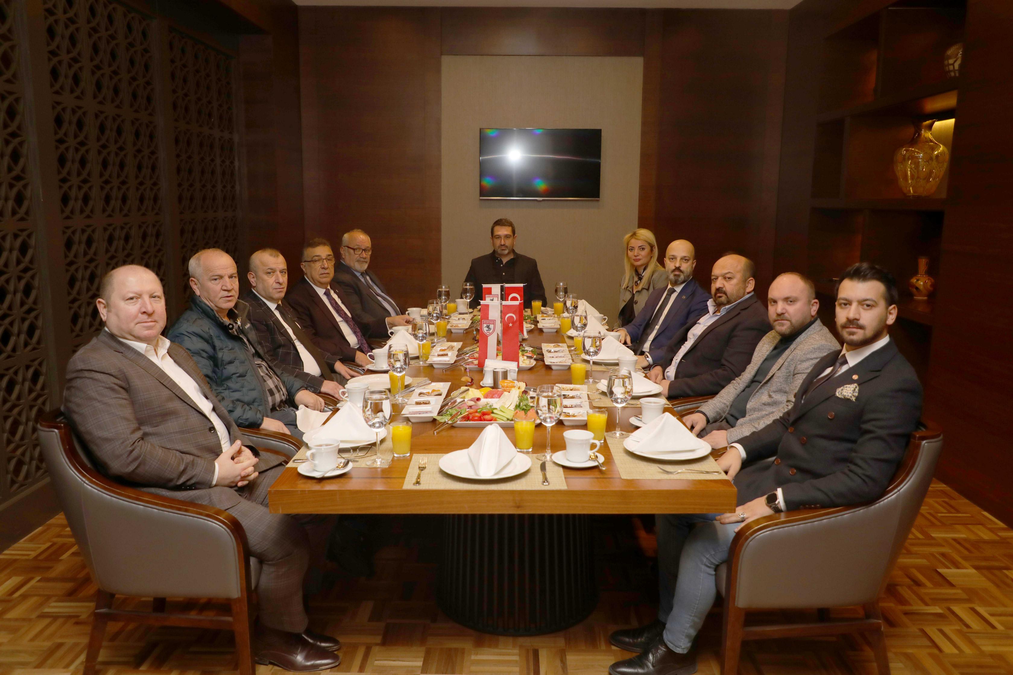 KULÜBÜMÜZ ODA BAŞKANLARI VE STK’LARLA BİR ARAYA GELMEYE DEVAM EDİYOR