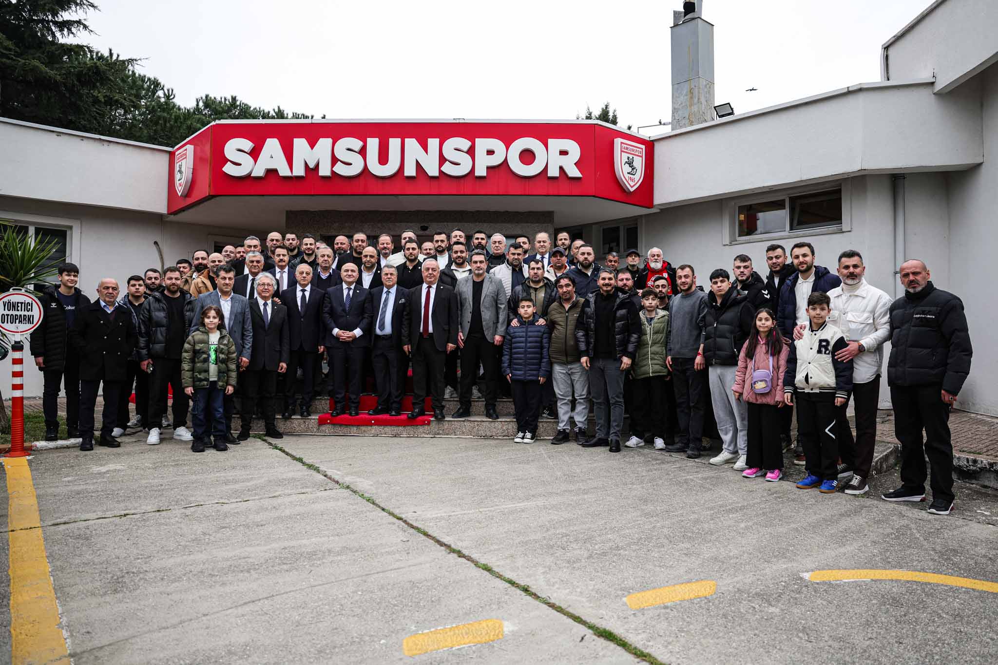 SAMSUNSPOR AİLESİ BAYRAMDA BİR ARAYA GELDİ