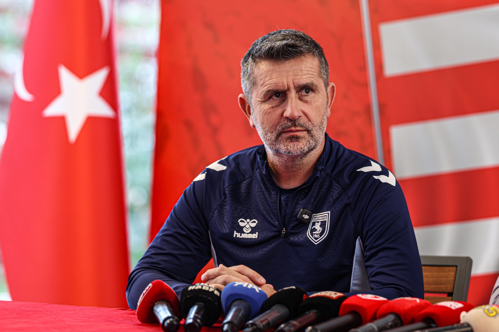 TEKNİK DİREKTÖRÜMÜZ NENAD BJELICA: “BU TAKIMA GÜVENİYORUM, İSTANBUL’A KAZANMAK İÇİN GİDİYORUZ”